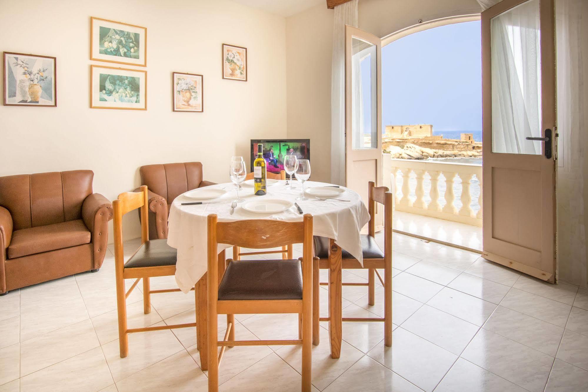 Horizon Apartments Gozo Marsalforn Exteriör bild