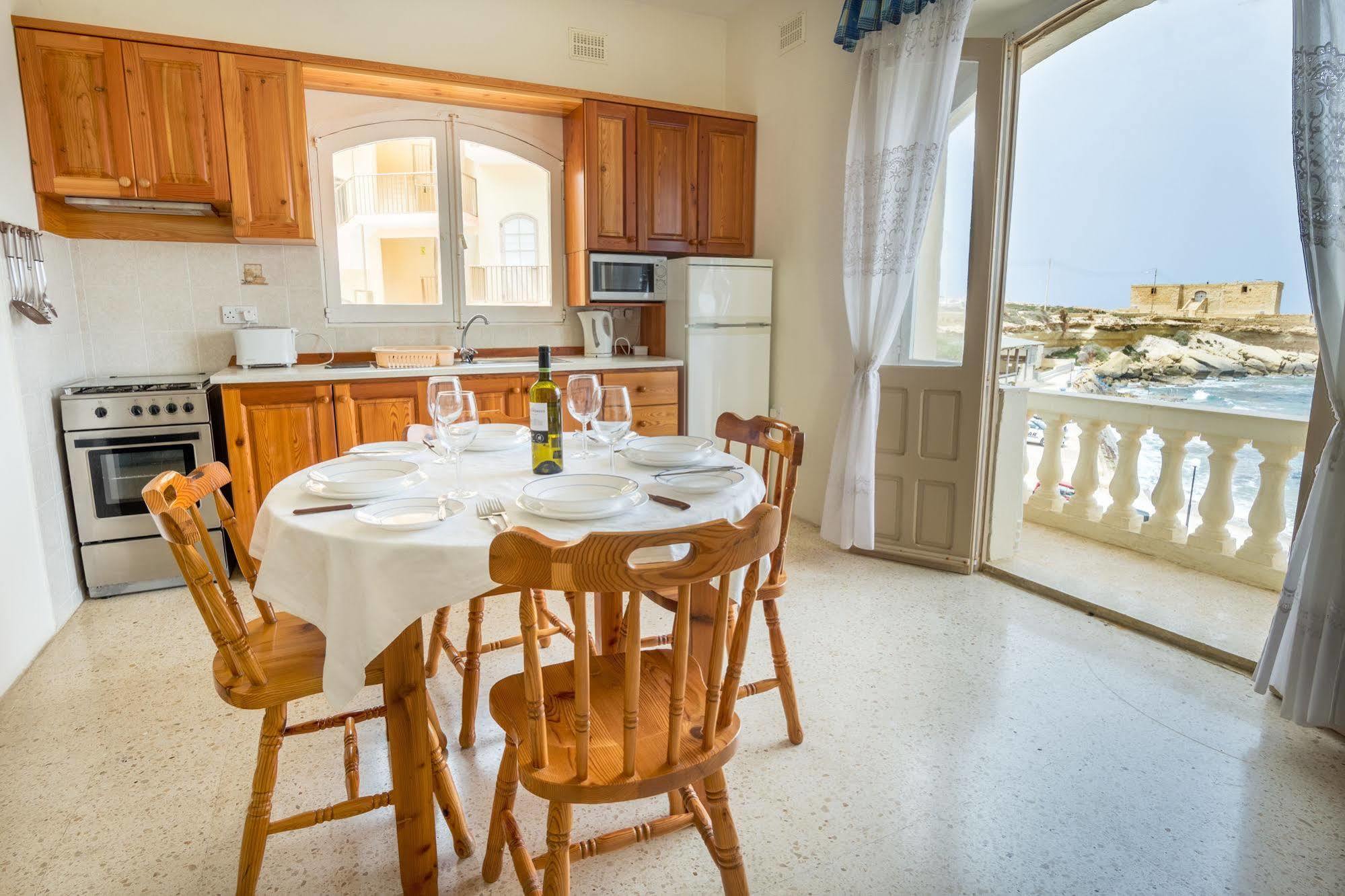 Horizon Apartments Gozo Marsalforn Exteriör bild